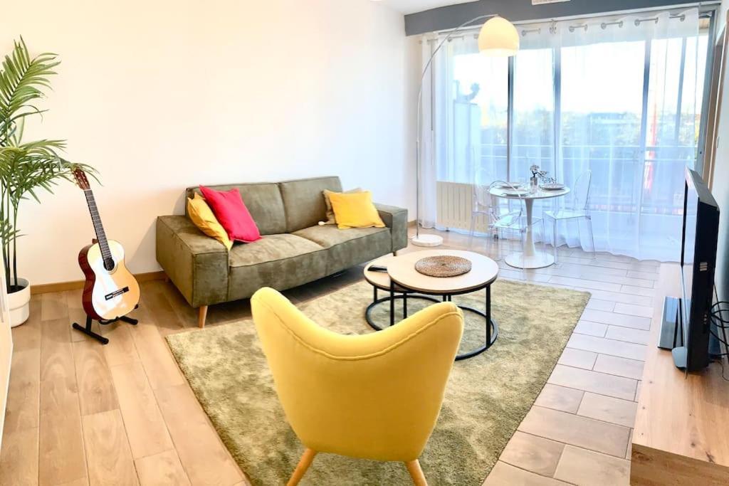 Lumineux Et Cosy, Avec Parking, 2 Mn Gare, 2Mn Muse, 5Mn Centre Apartment Metz Bagian luar foto