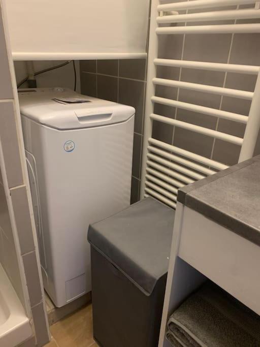 Lumineux Et Cosy, Avec Parking, 2 Mn Gare, 2Mn Muse, 5Mn Centre Apartment Metz Bagian luar foto